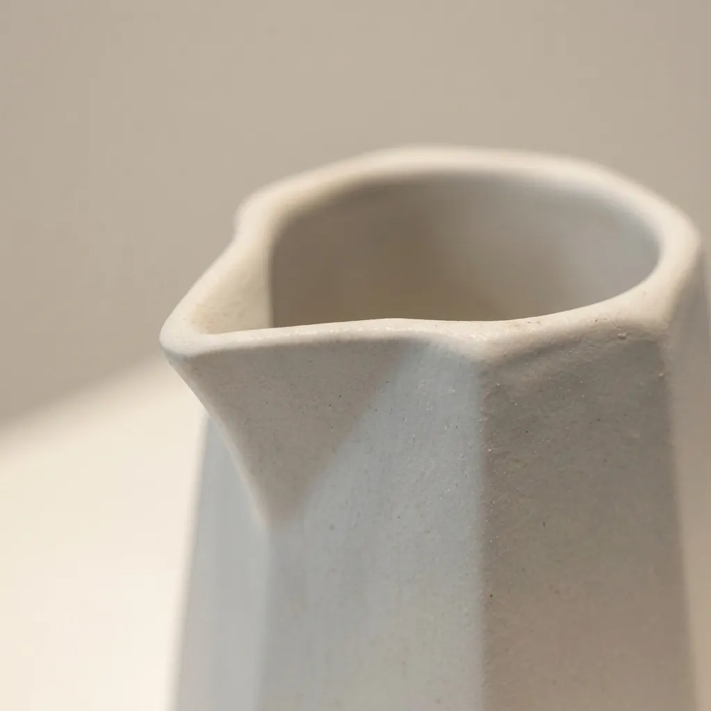 Facet Jug – detail