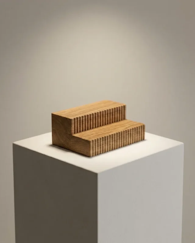 Plinth Stand